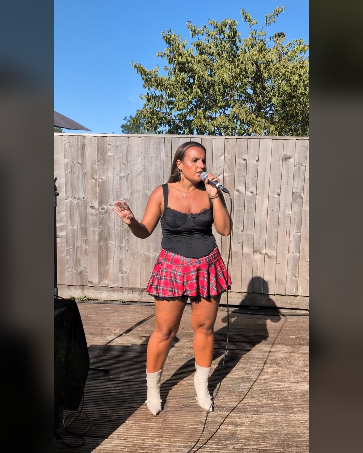 Suzy Richards performing — Live set · 11 August 2026 · Clip 05