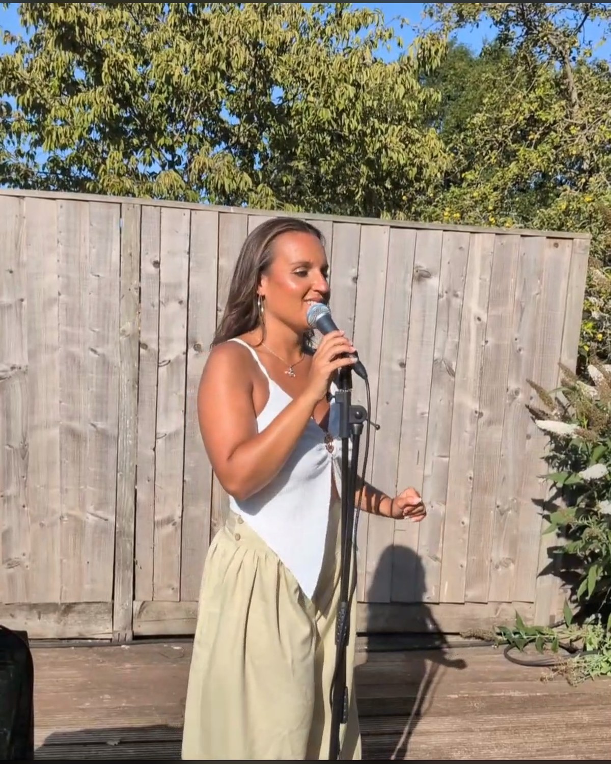 Suzy Richards performing — Live set · 11 August 2026 · Clip 07