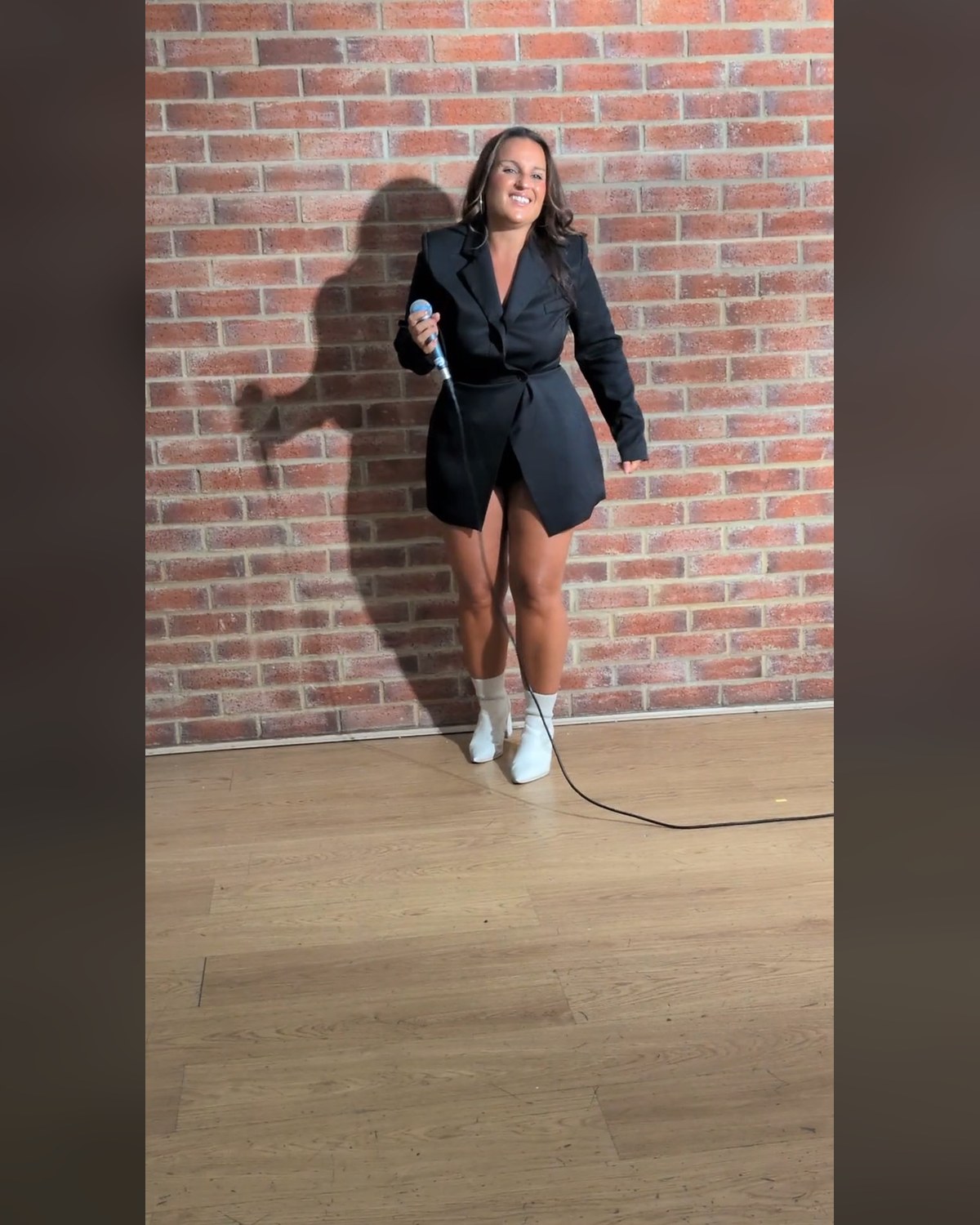 Suzy Richards performing — Live set · 16 August 2026 · Clip 13